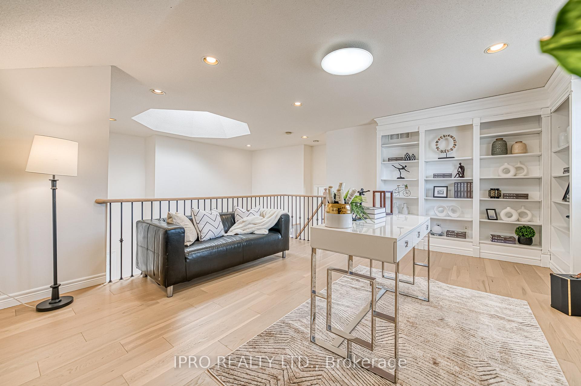Photo 24 of 462 Delaney Drive, Ajax, Central West — HOMEH