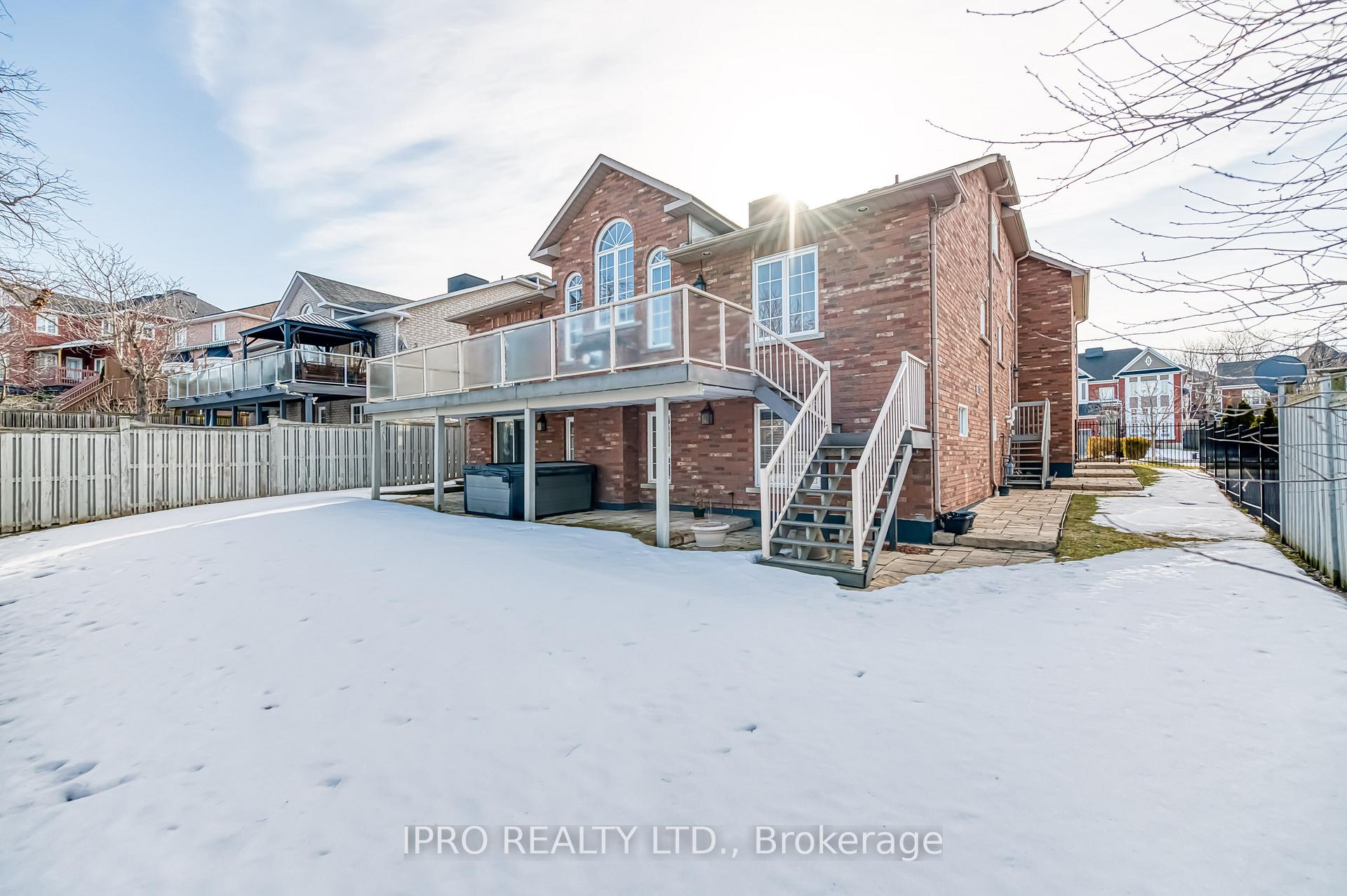 Photo 42 of 462 Delaney Drive, Ajax, Central West — HOMEH