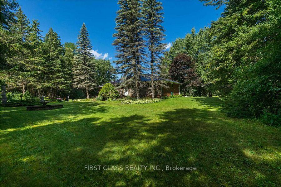 Photo 3 of 270 Davis Drive, Uxbridge, Rural Uxbridge — HOMEH