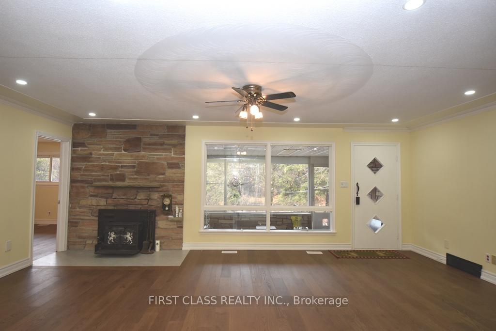 Photo 12 of 270 Davis Drive, Uxbridge, Rural Uxbridge — HOMEH