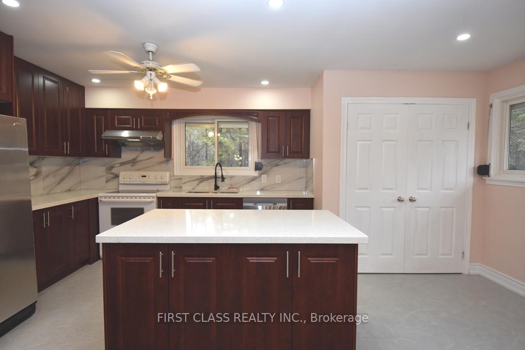 Photo 15 of 270 Davis Drive, Uxbridge, Rural Uxbridge — HOMEH