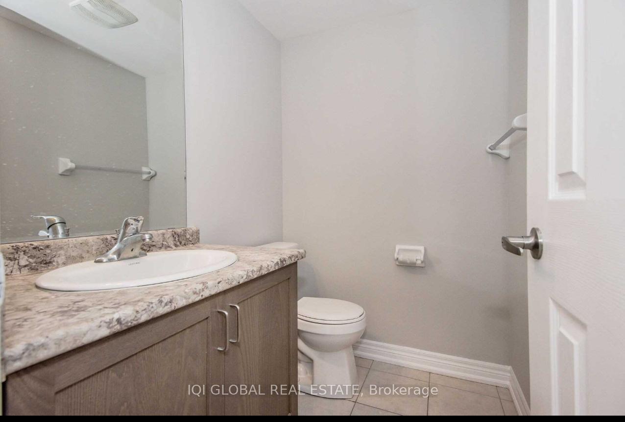 Photo 4 of Unit 37, 470 Linden rive Drive, Cambridge — HOMEH