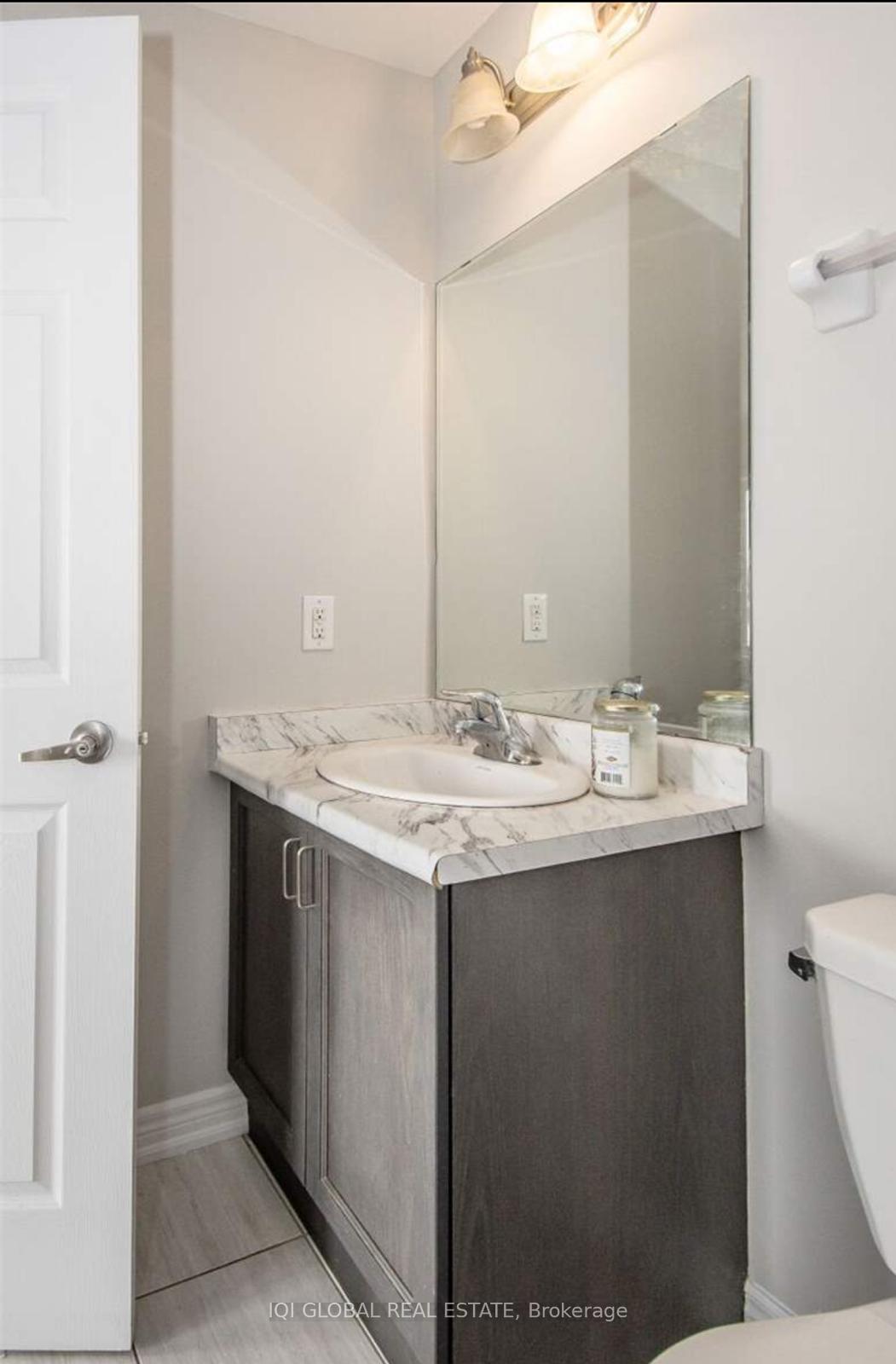 Photo 7 of Unit 37, 470 Linden rive Drive, Cambridge — HOMEH