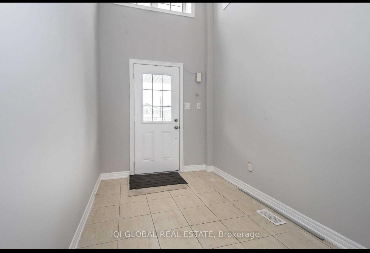Photo 12 of Unit 37, 470 Linden rive Drive, Cambridge — HOMEH