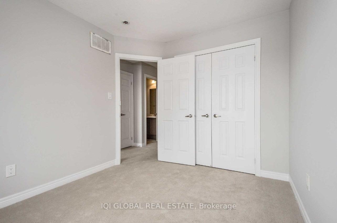 Photo 18 of Unit 37, 470 Linden rive Drive, Cambridge — HOMEH