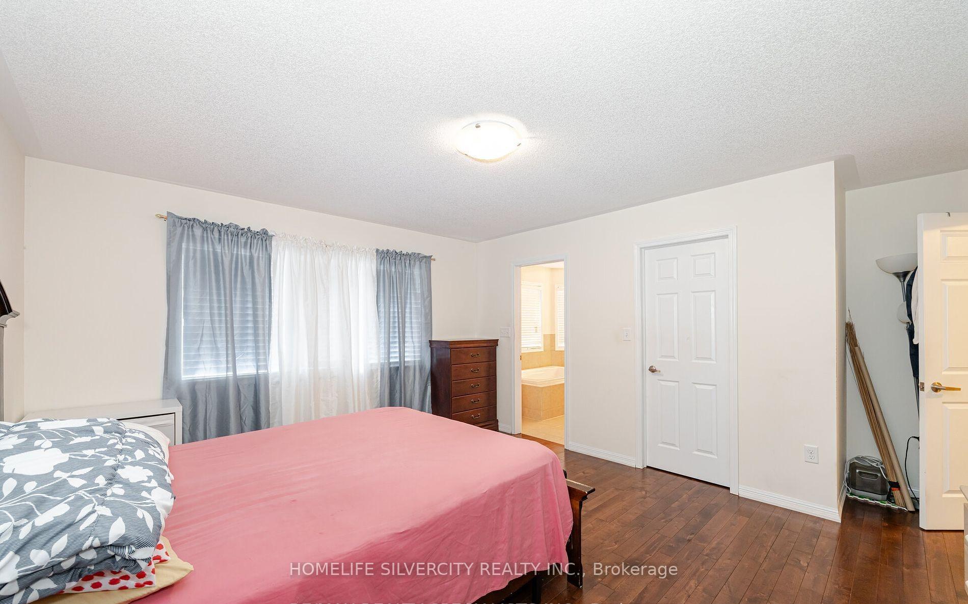 Photo 23 of 33 Bloom Drive, Brampton, Bram East — HOMEH