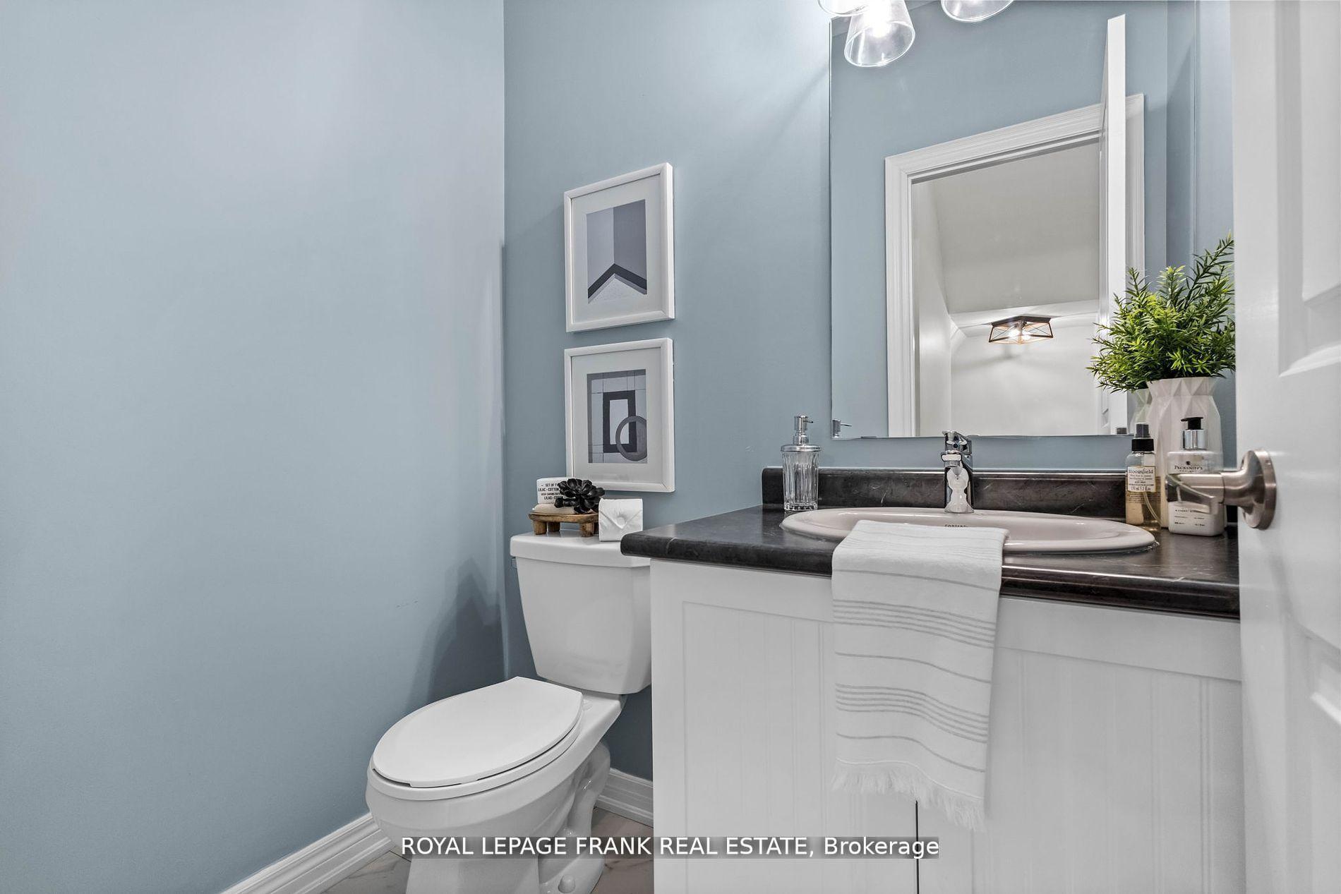Photo 16 of 37 Donald Powell Crescent, Clarington, Newcastle — HOMEH
