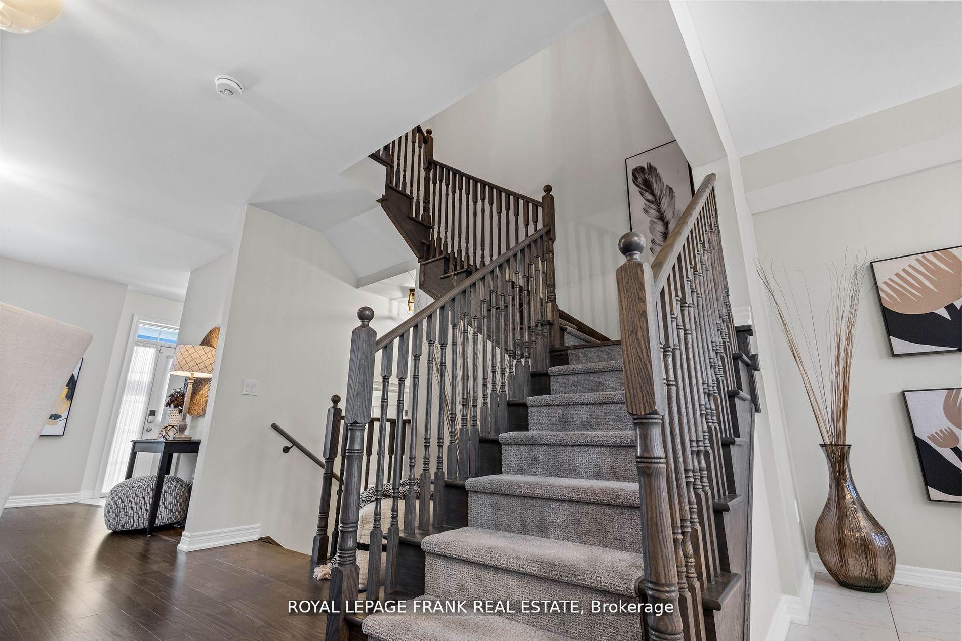 Photo 17 of 37 Donald Powell Crescent, Clarington, Newcastle — HOMEH