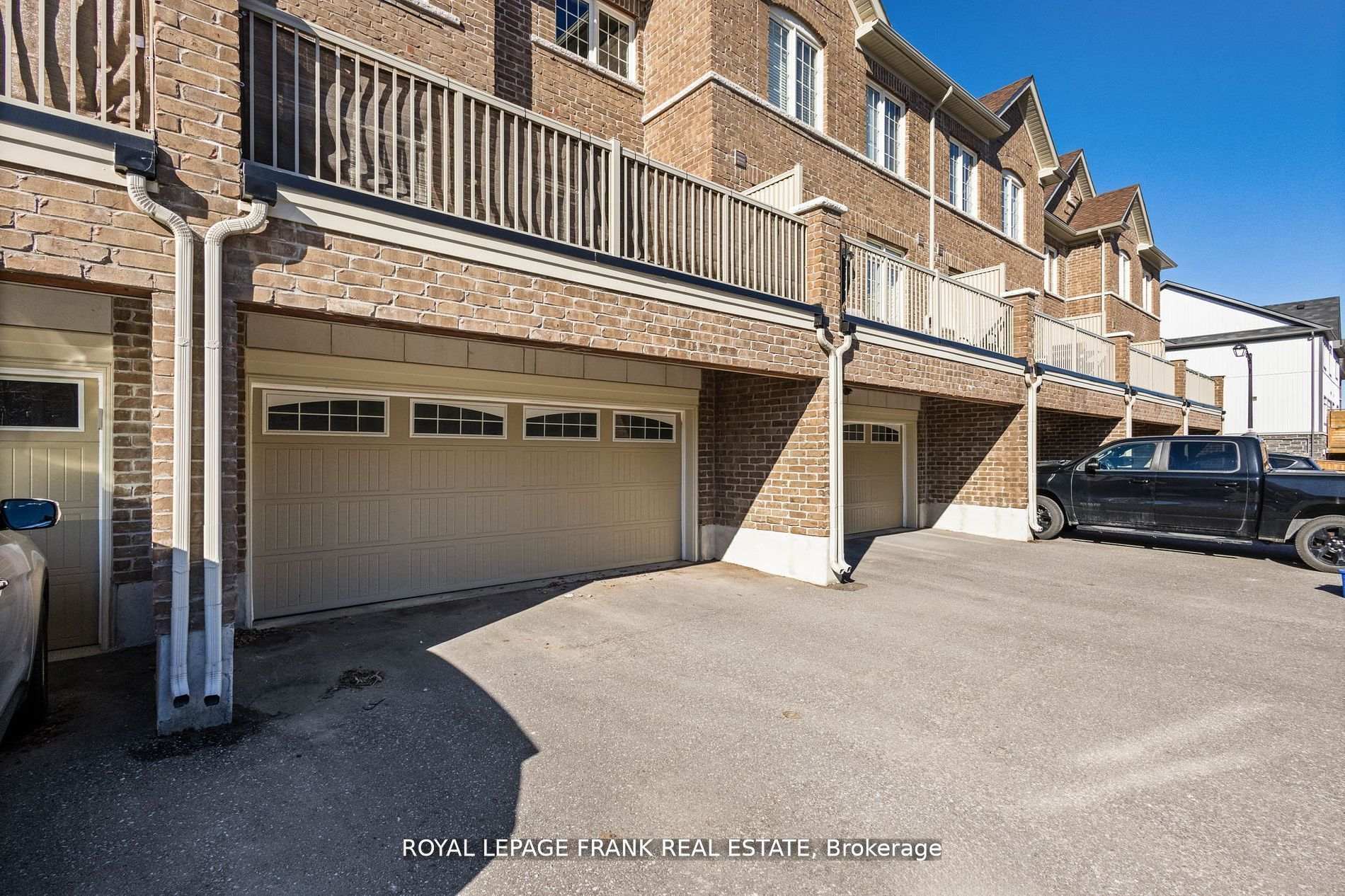 Photo 29 of 37 Donald Powell Crescent, Clarington, Newcastle — HOMEH