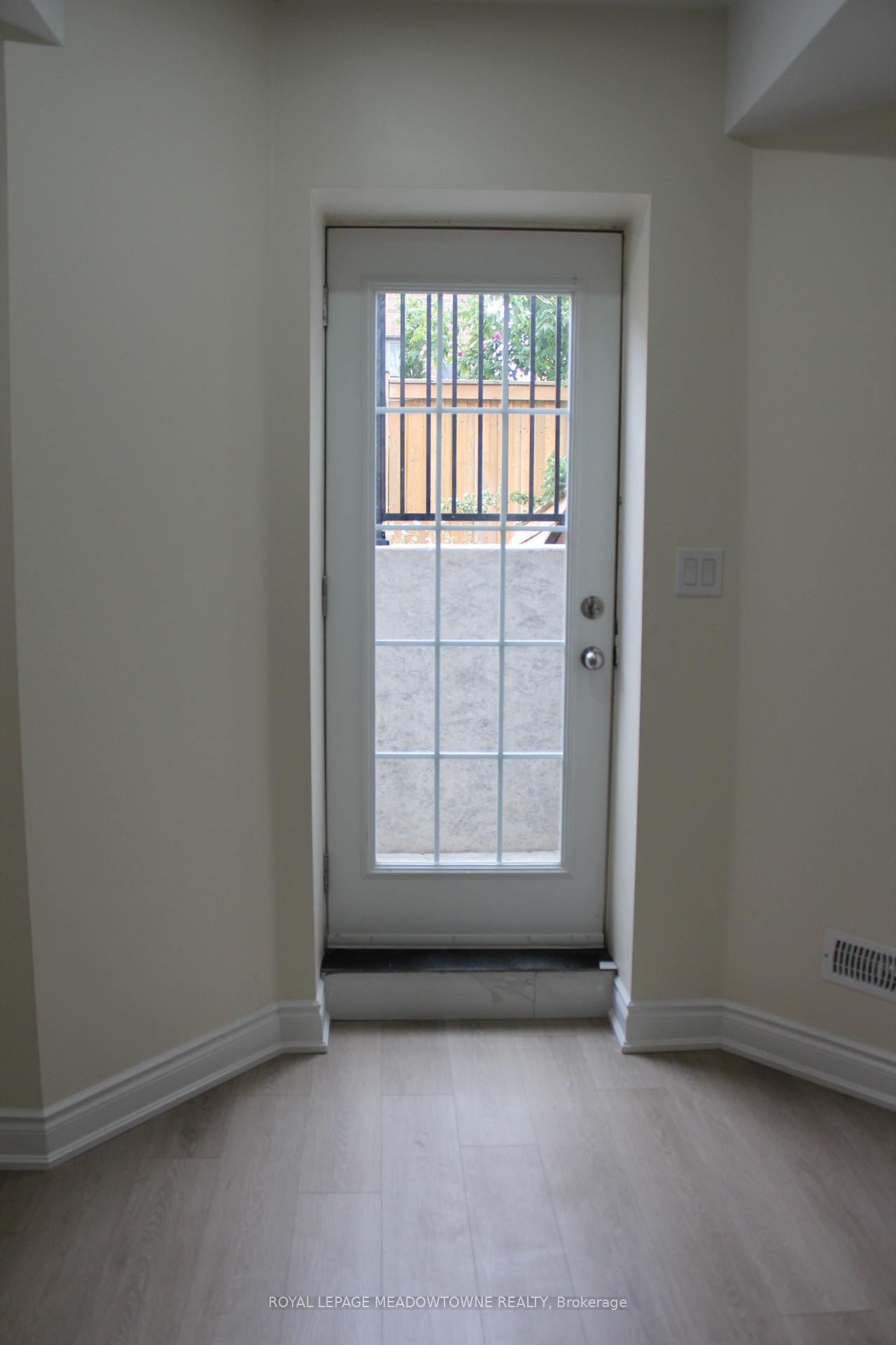Photo 2 of Unit Bsmt, 14 Lyle Way, Brampton, Northwest Brampton — HOMEH
