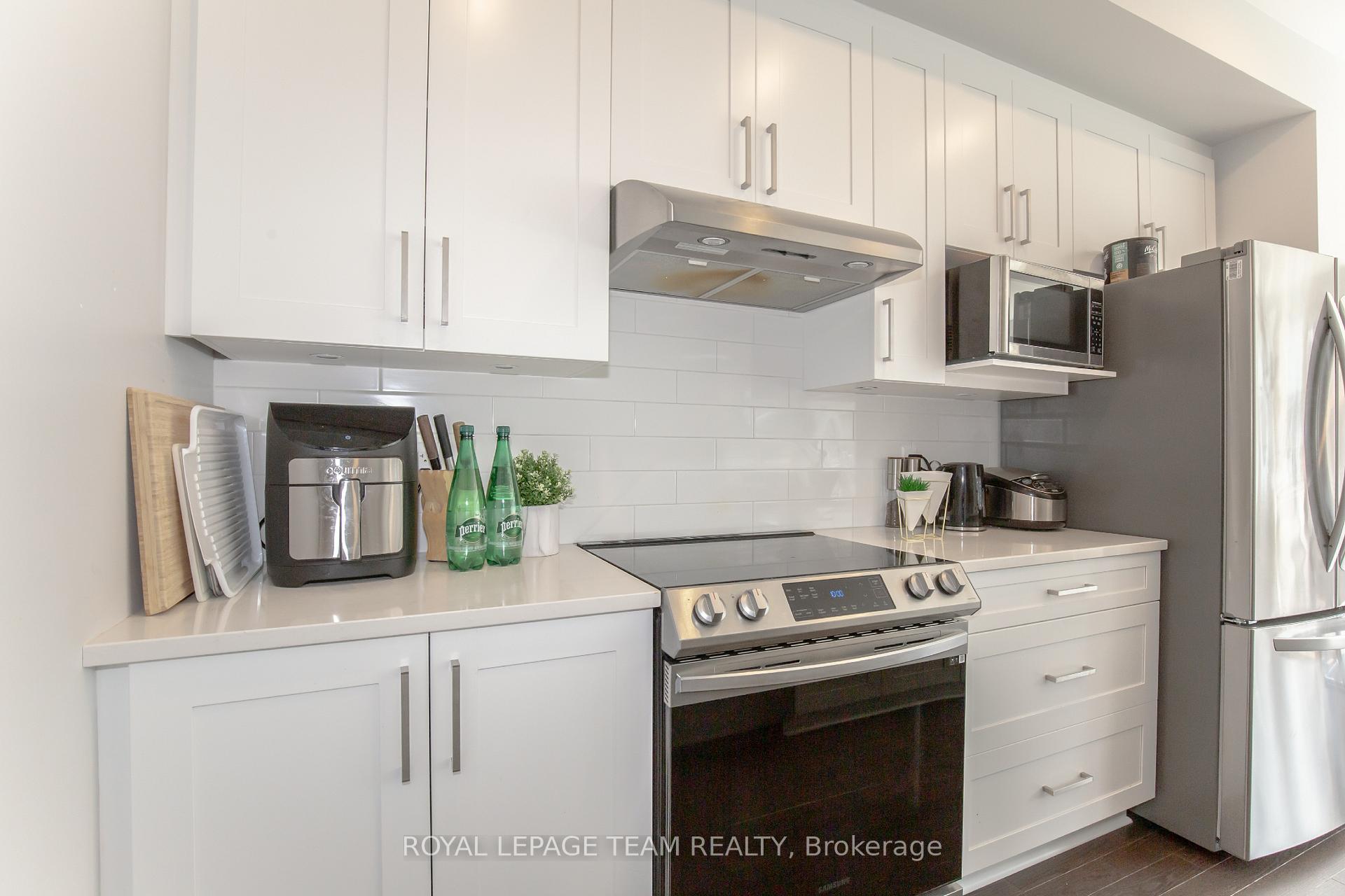 Photo 6 of 140 Angelonia Crescent, Ottawa, Blossom Park/Kemp Park/Findlay Creek — HOMEH