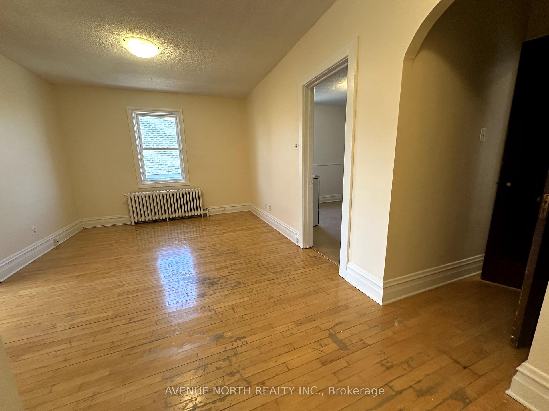 Photo 6 of 73 Poplar Street, Ottawa, West Centre Town — HOMEH