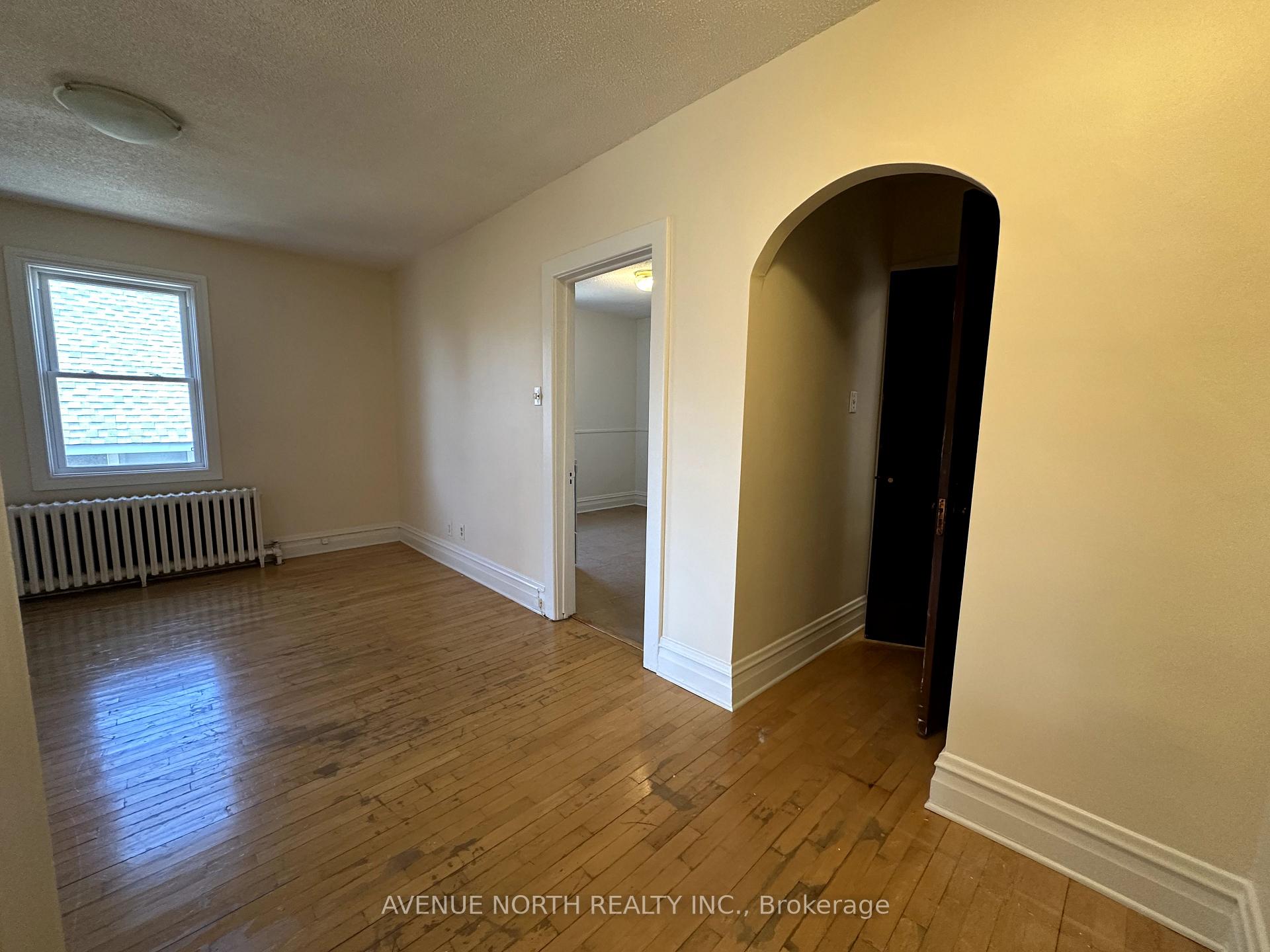 Photo 4 of 73 Poplar Street, Ottawa, West Centre Town — HOMEH