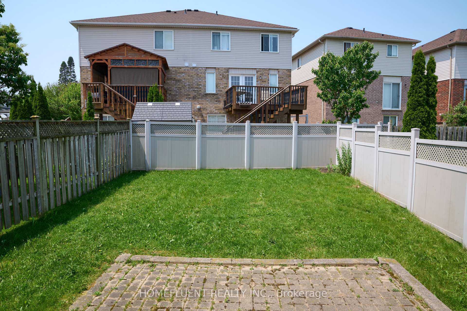 Photo 25 of 90 Snowdrop Cres, Kitchener, Larentian West — HOMEH