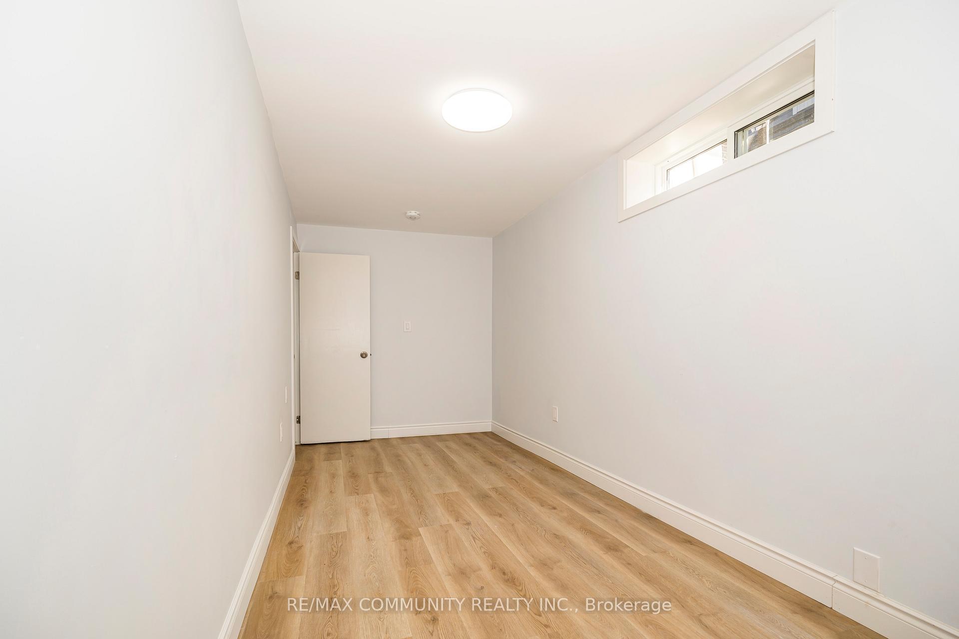 Photo 14 of 36 Jones Avenue, Oshawa, Centennial — HOMEH