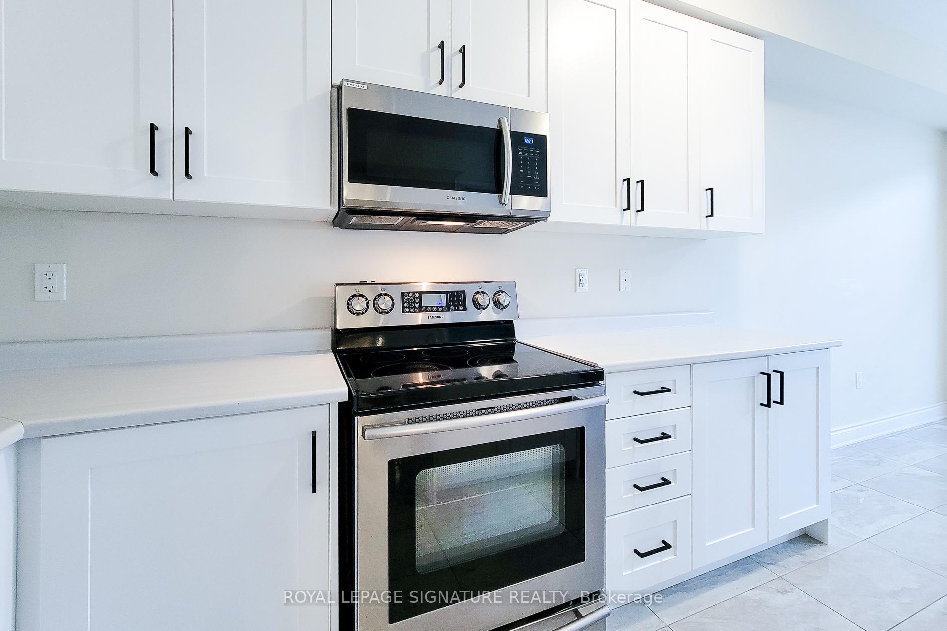 Photo 15 of 246 Eastbridge Avenue, Welland, Dain City — HOMEH