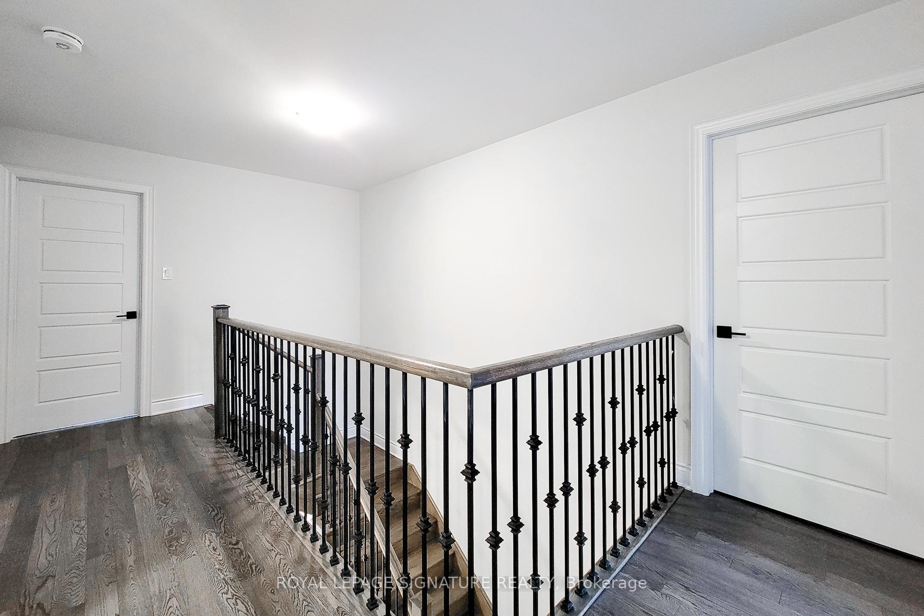 Photo 32 of 246 Eastbridge Avenue, Welland, Dain City — HOMEH