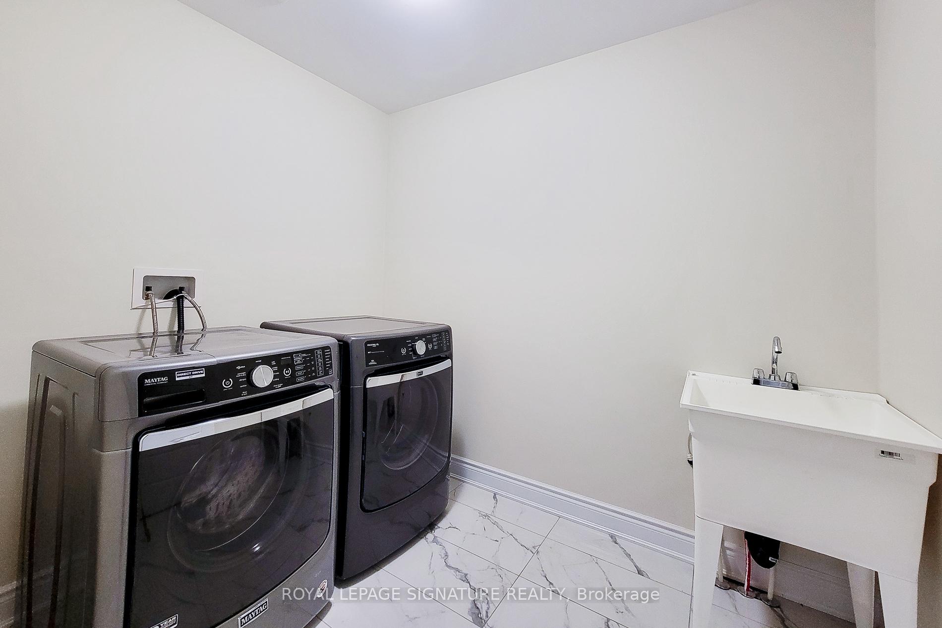 Photo 34 of 246 Eastbridge Avenue, Welland, Dain City — HOMEH