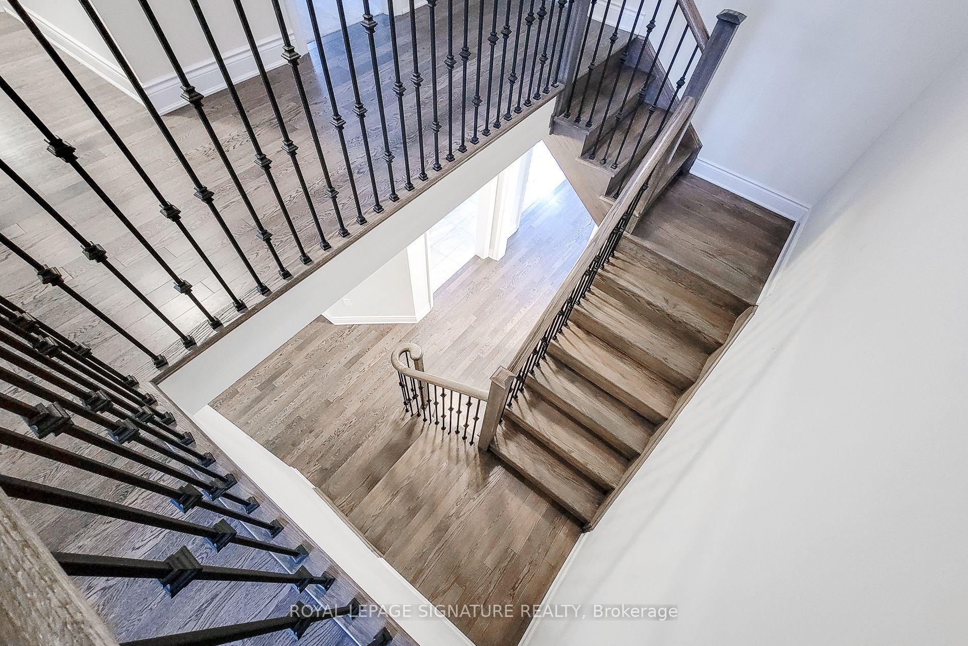 Photo 36 of 246 Eastbridge Avenue, Welland, Dain City — HOMEH