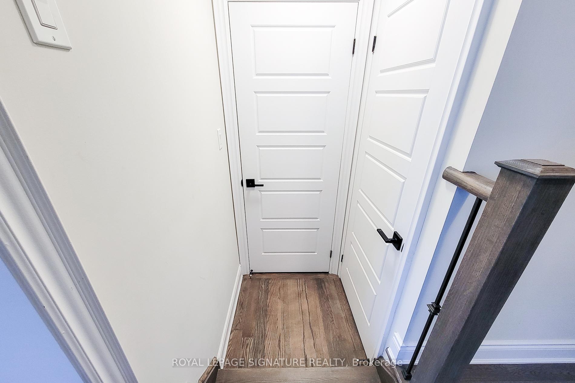 Photo 35 of 246 Eastbridge Avenue, Welland, Dain City — HOMEH