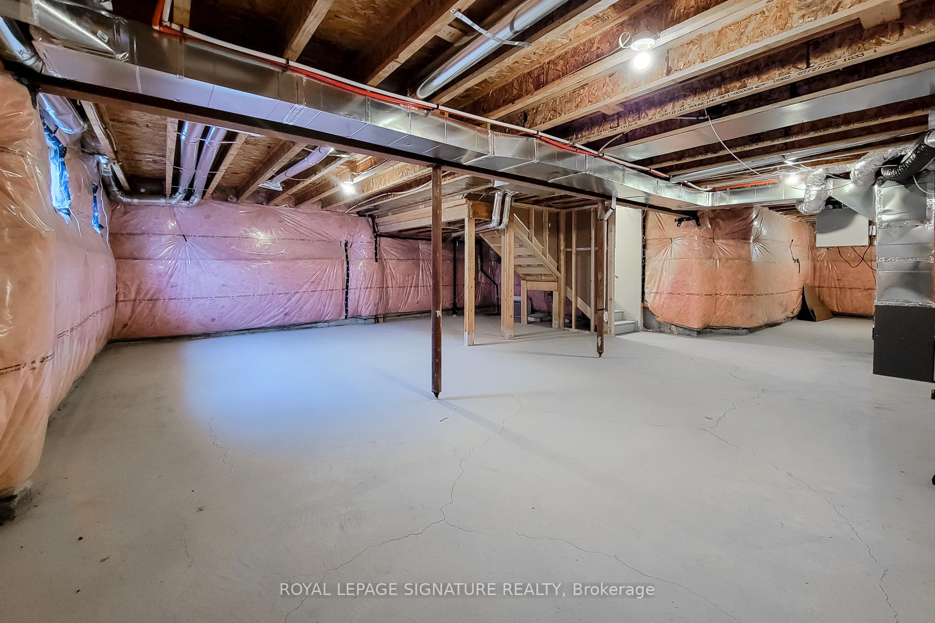 Photo 41 of 246 Eastbridge Avenue, Welland, Dain City — HOMEH