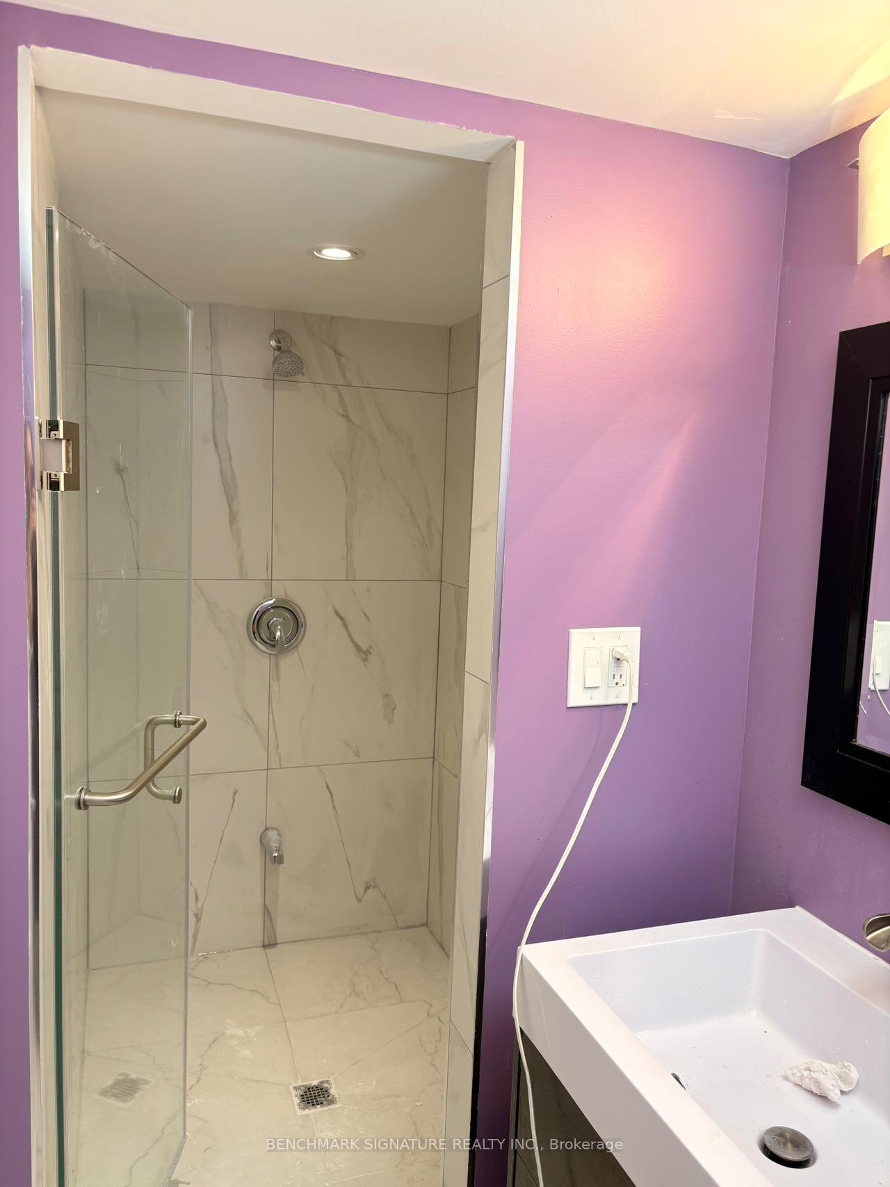 Photo 7 of 1 woodruff Road, Markham, Cachet — HOMEH
