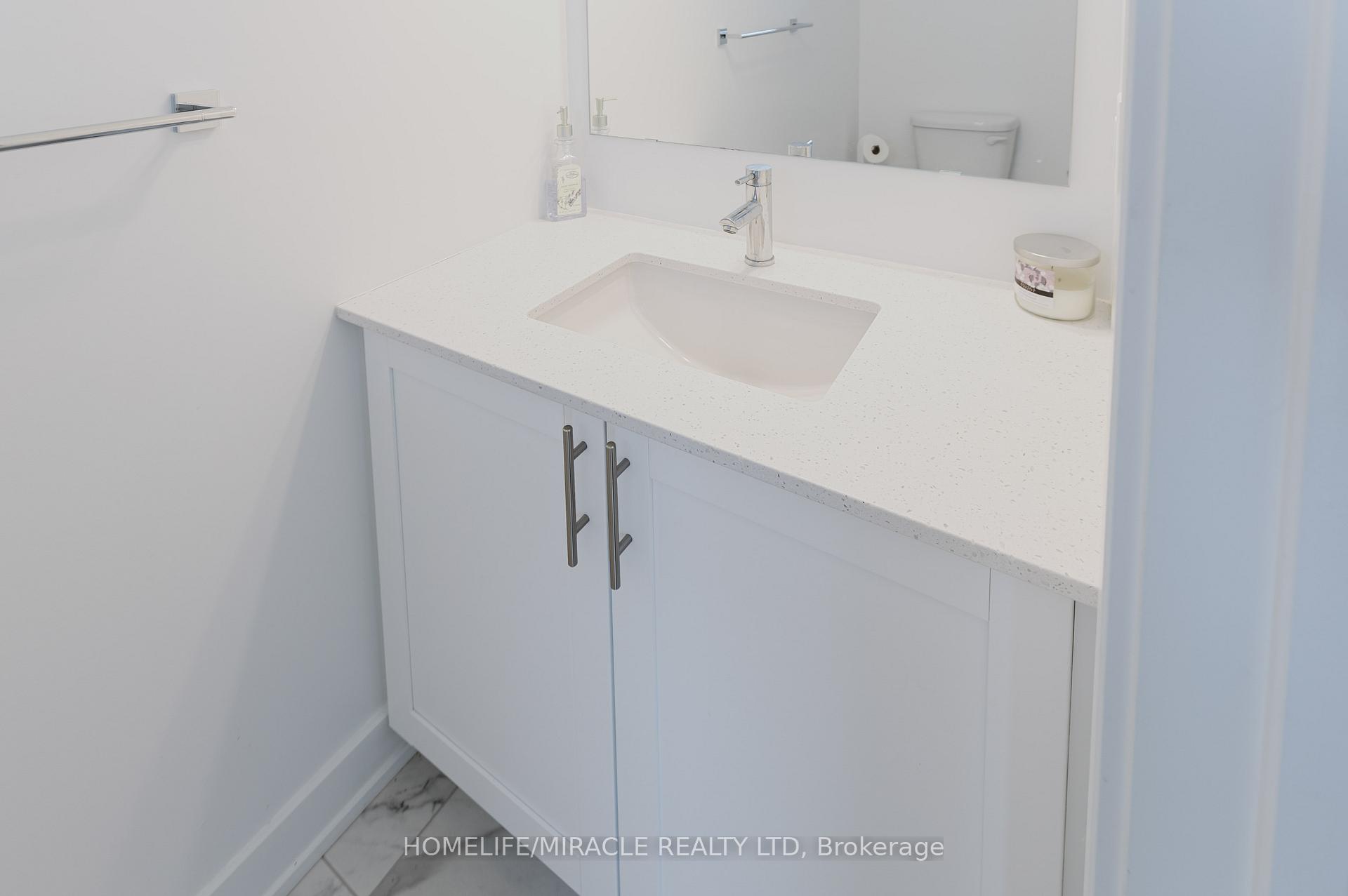Photo 6 of 815 Wooler Place, Ottawa, Leitrim — HOMEH
