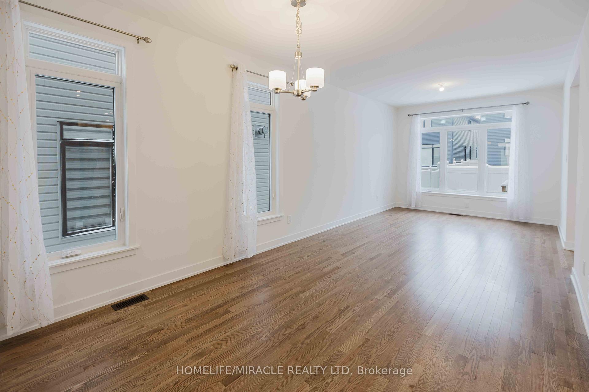 Photo 8 of 815 Wooler Place, Ottawa, Leitrim — HOMEH