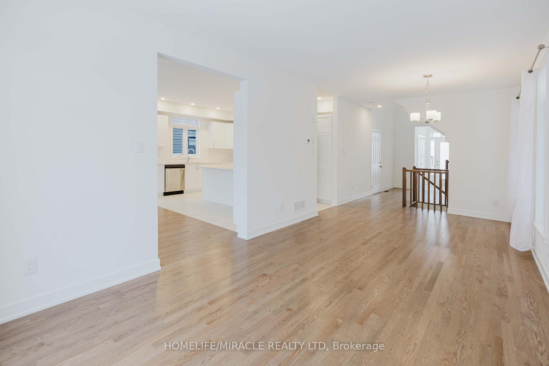 Photo 9 of 815 Wooler Place, Ottawa, Leitrim — HOMEH