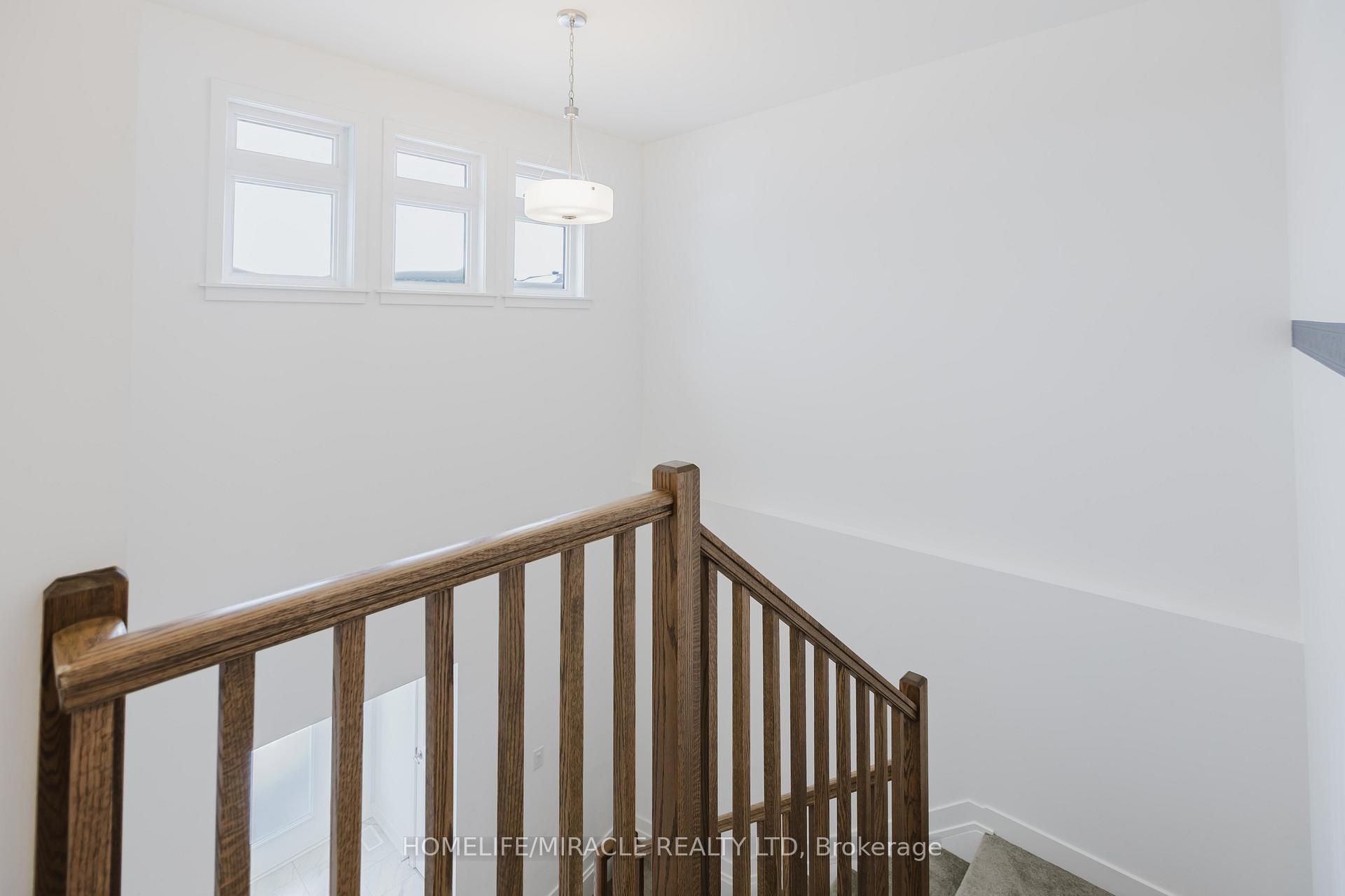 Photo 16 of 815 Wooler Place, Ottawa, Leitrim — HOMEH
