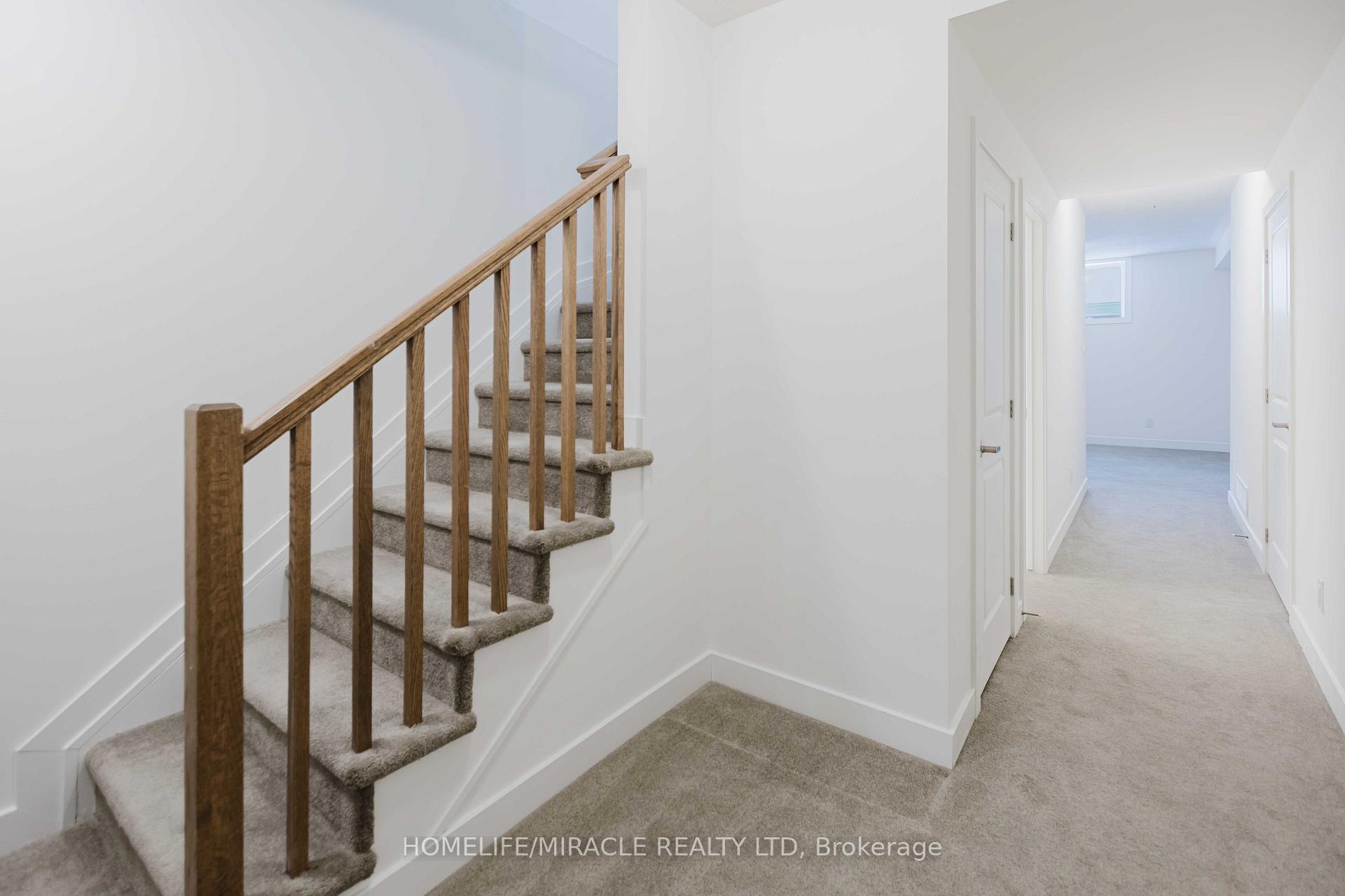 Photo 35 of 815 Wooler Place, Ottawa, Leitrim — HOMEH
