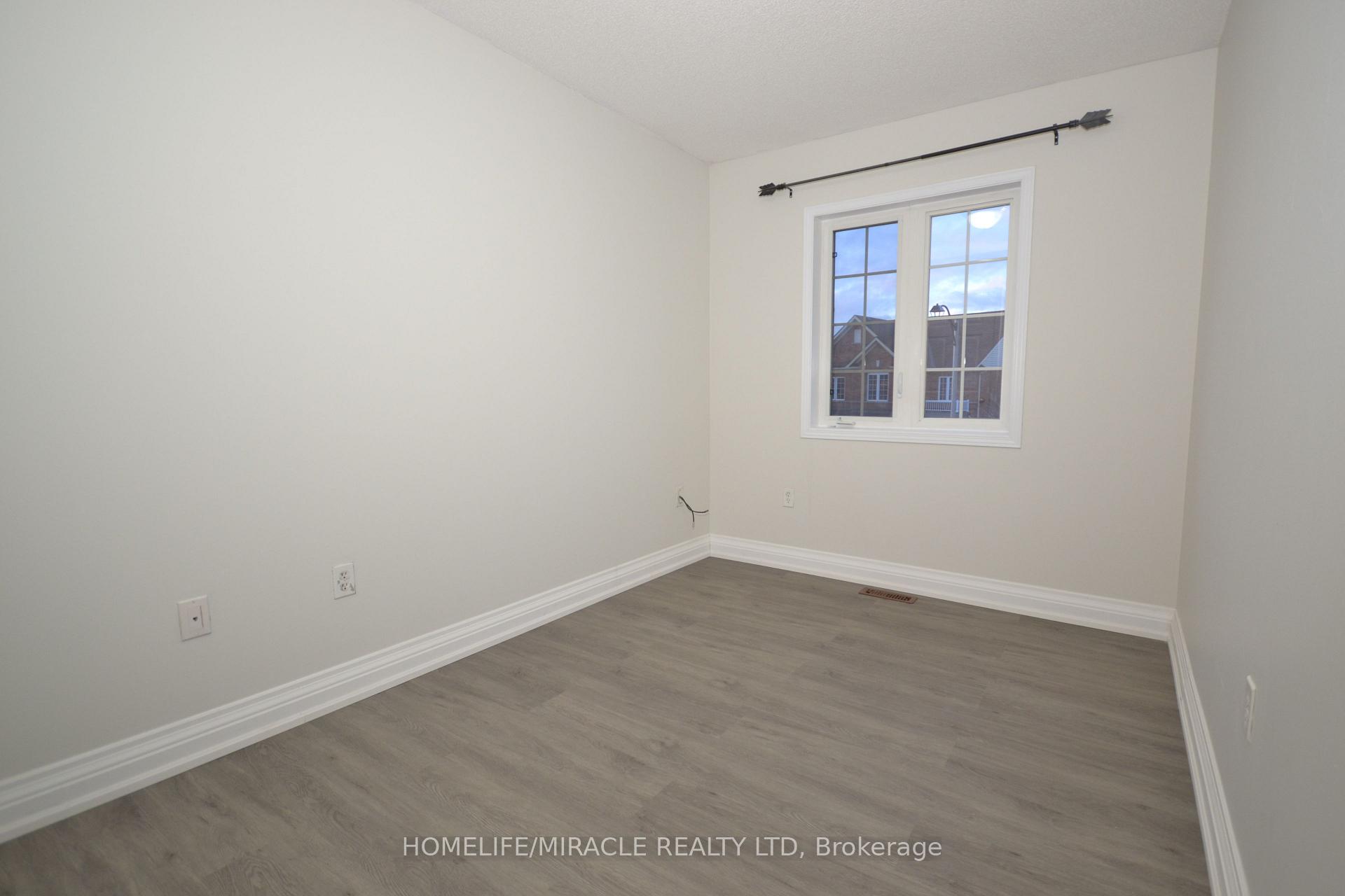 Photo 19 of 29 Portrush Trail, Brampton, Credit Valley — HOMEH