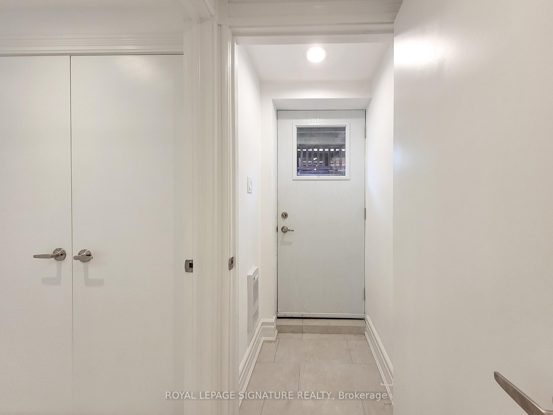 Photo 13 of Unit Lower, 18 Coxwell Avenue, Toronto, Greenwood-Coxwell — HOMEH