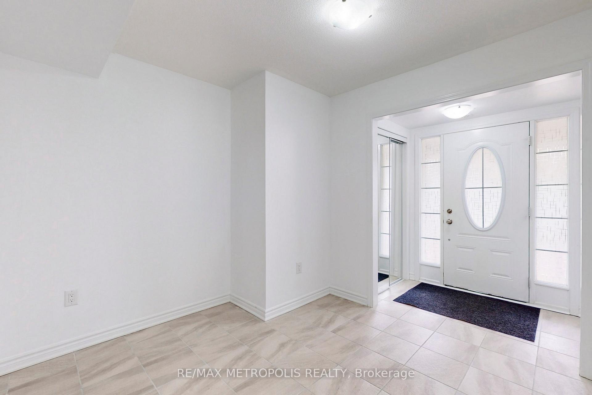 Photo 20 of 1054 Clipper Lane, Pickering, Rural Pickering — HOMEH