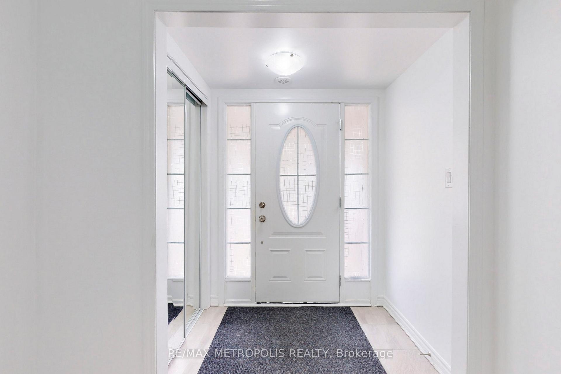 Photo 18 of 1054 Clipper Lane, Pickering, Rural Pickering — HOMEH