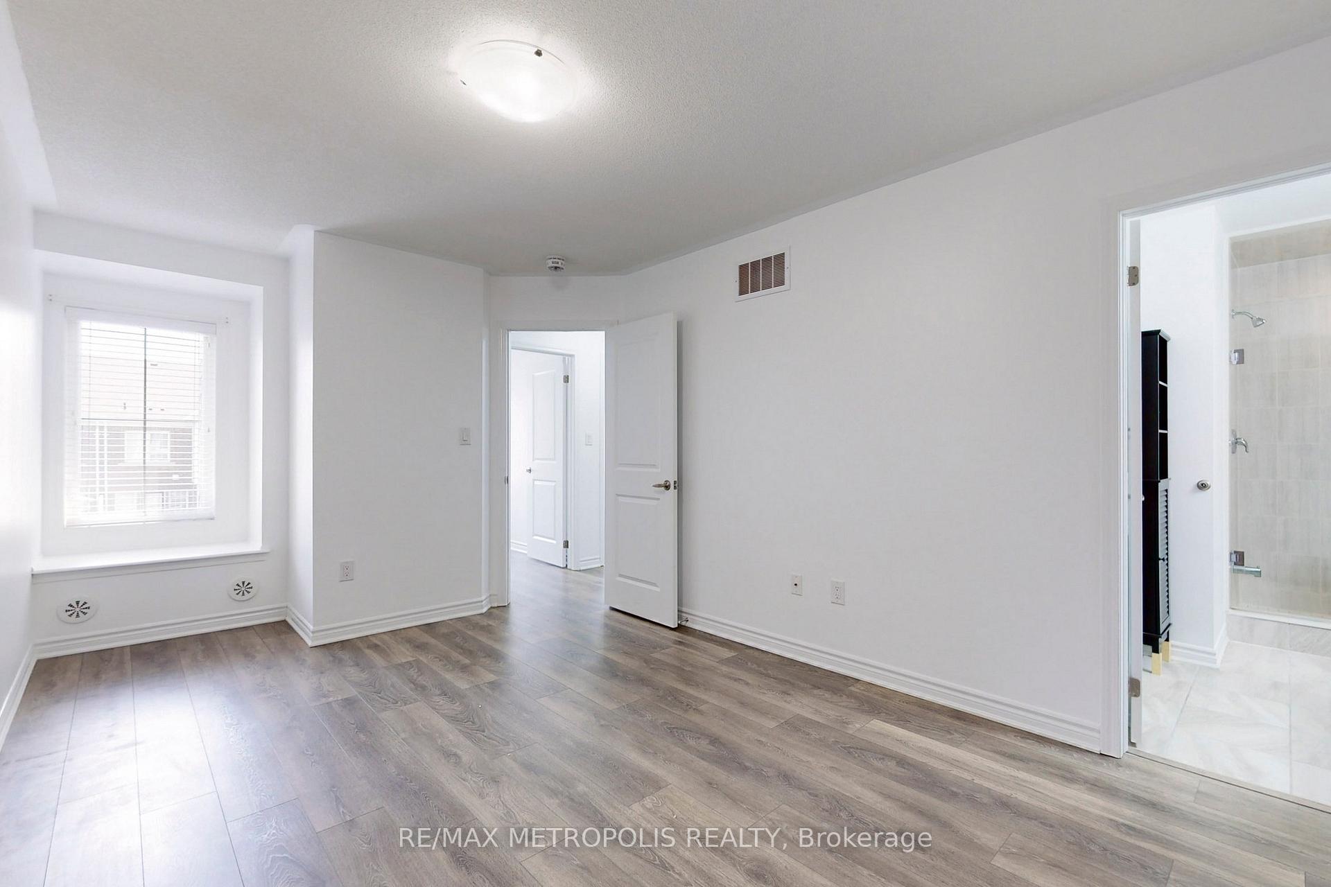 Photo 36 of 1054 Clipper Lane, Pickering, Rural Pickering — HOMEH