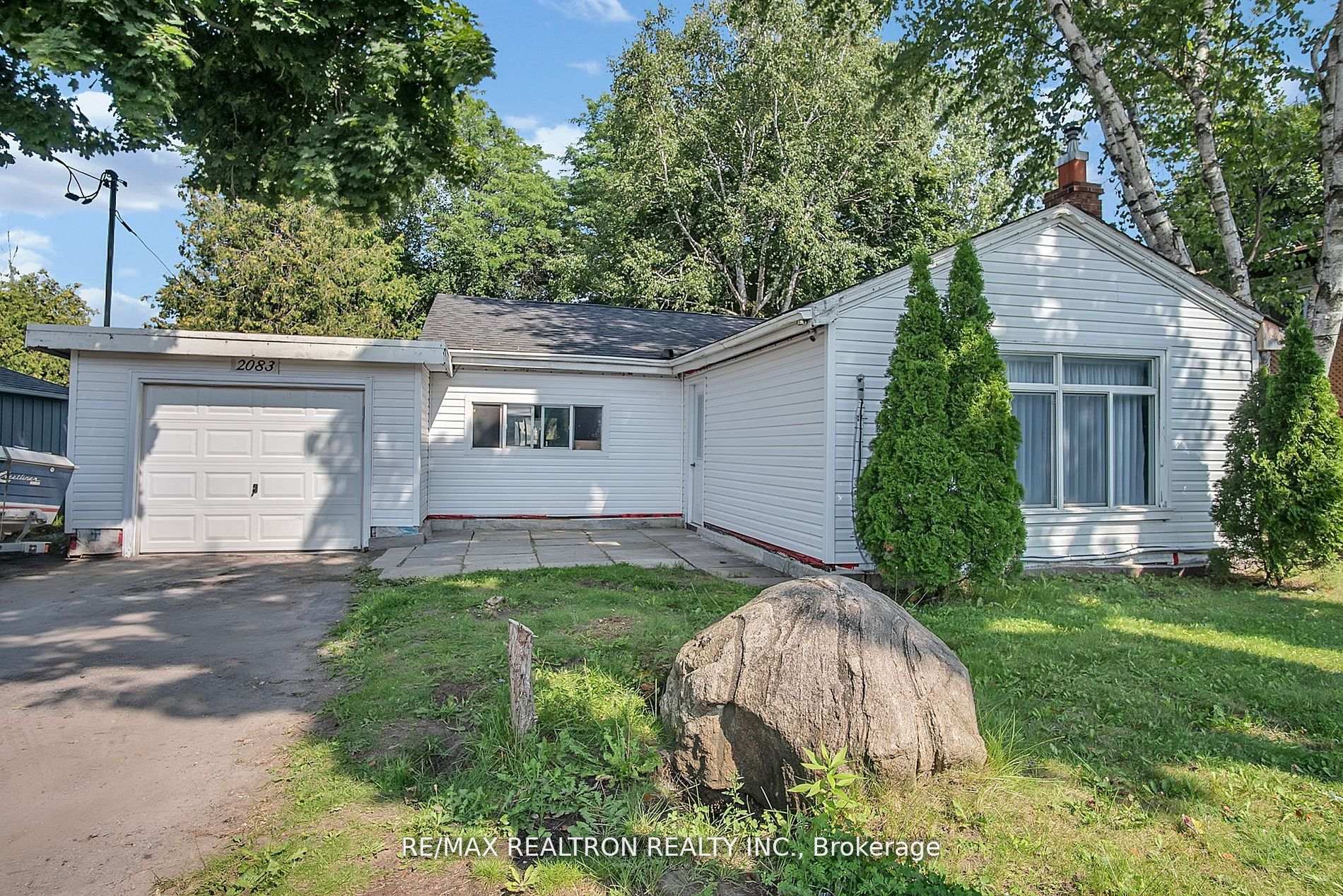 Photo 15 of 2083 St. John's Road, Innisfil, Alcona — HOMEH