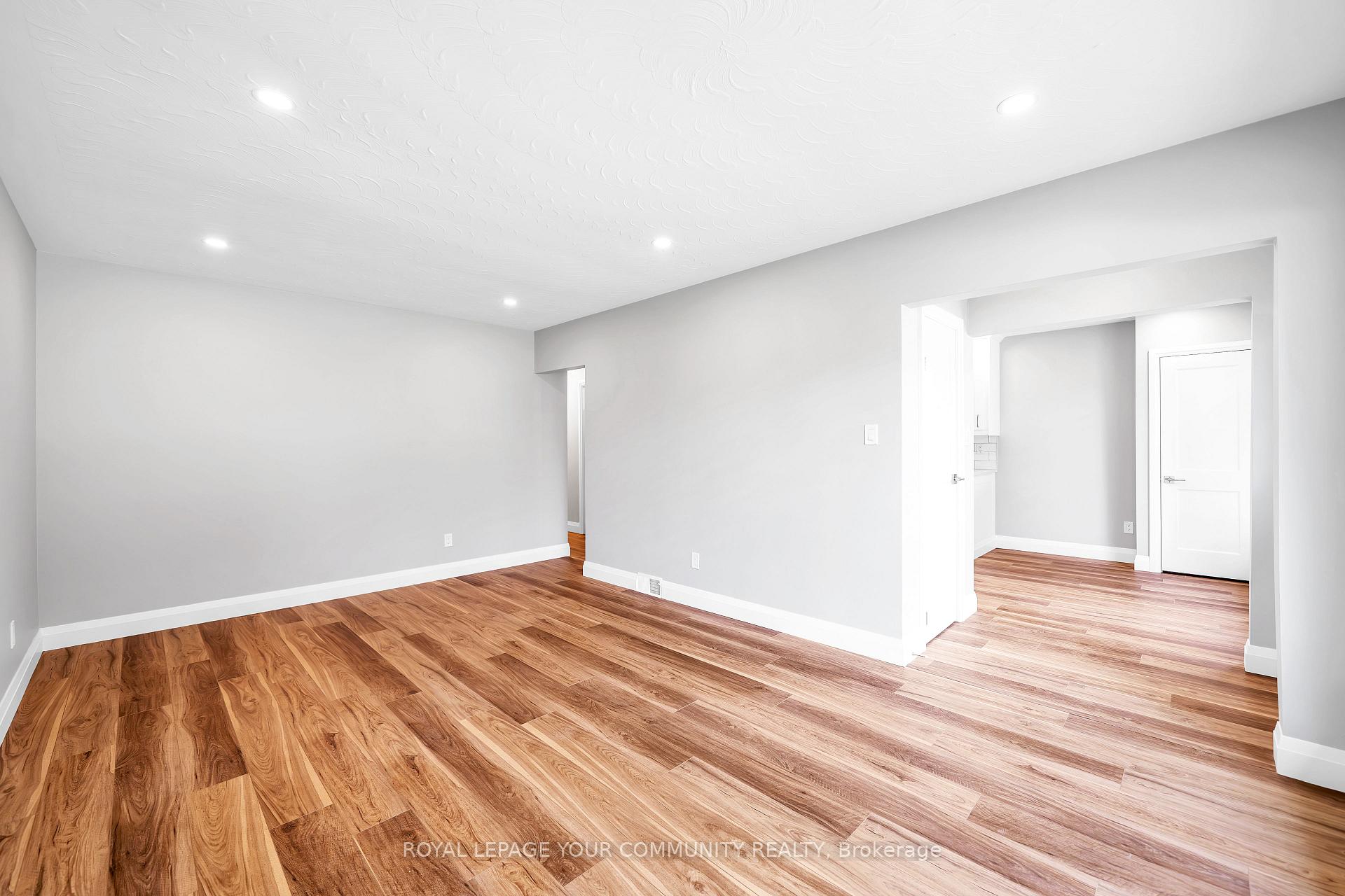Photo 12 of Unit Upper, 80 Byng Avenue, Oshawa, Centennial — HOMEH