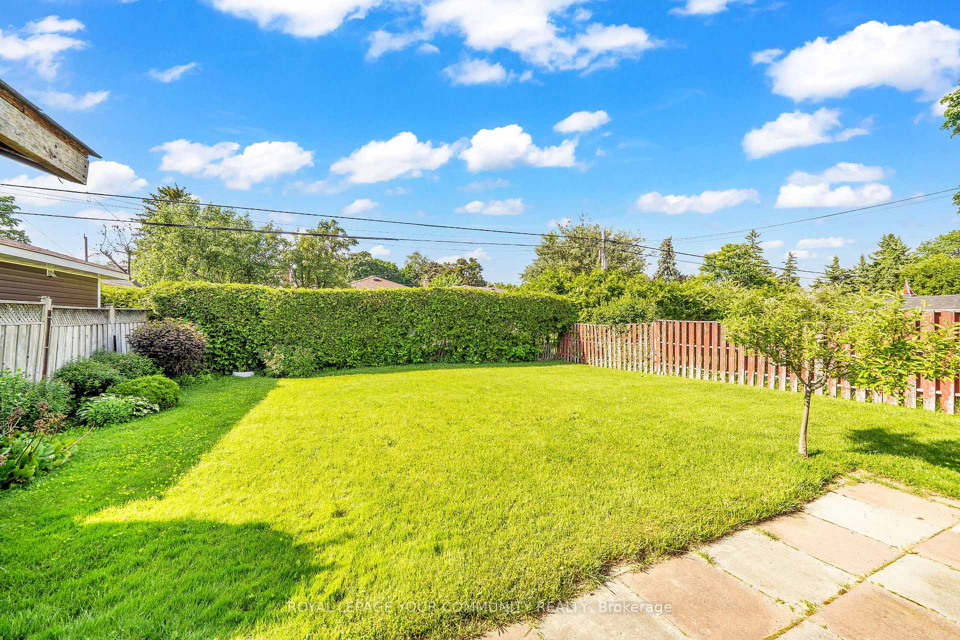 Photo 20 of Unit Upper, 80 Byng Avenue, Oshawa, Centennial — HOMEH