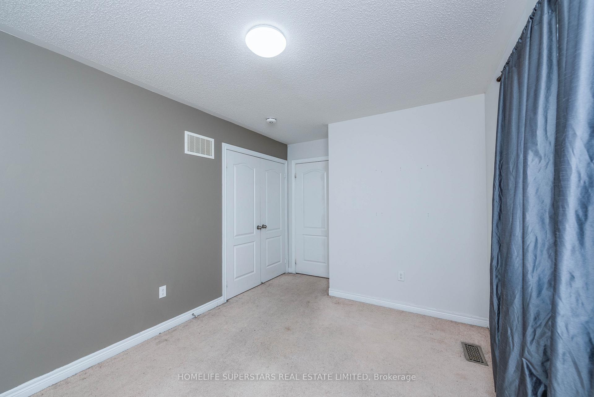 Photo 29 of 37 Fossil Street, Brampton, Bram East — HOMEH