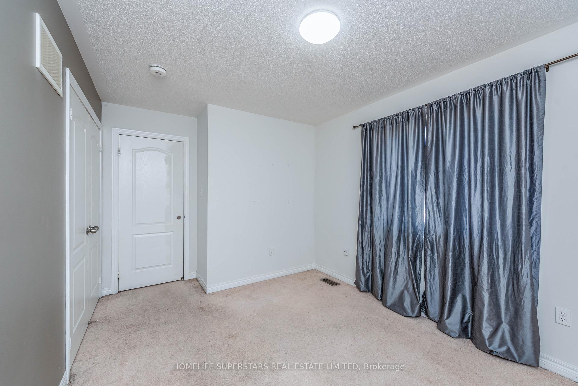 Photo 21 of 37 Fossil Street, Brampton, Bram East — HOMEH