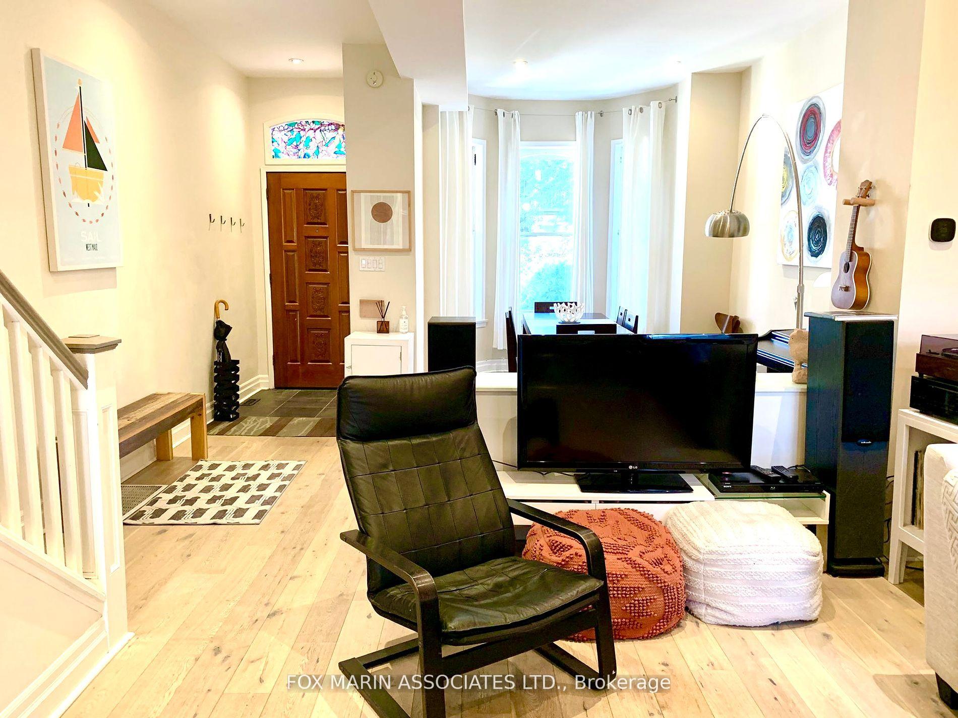 Photo 6 of 16 Montrose Avenue, Toronto, Trinity-Bellwoods — HOMEH