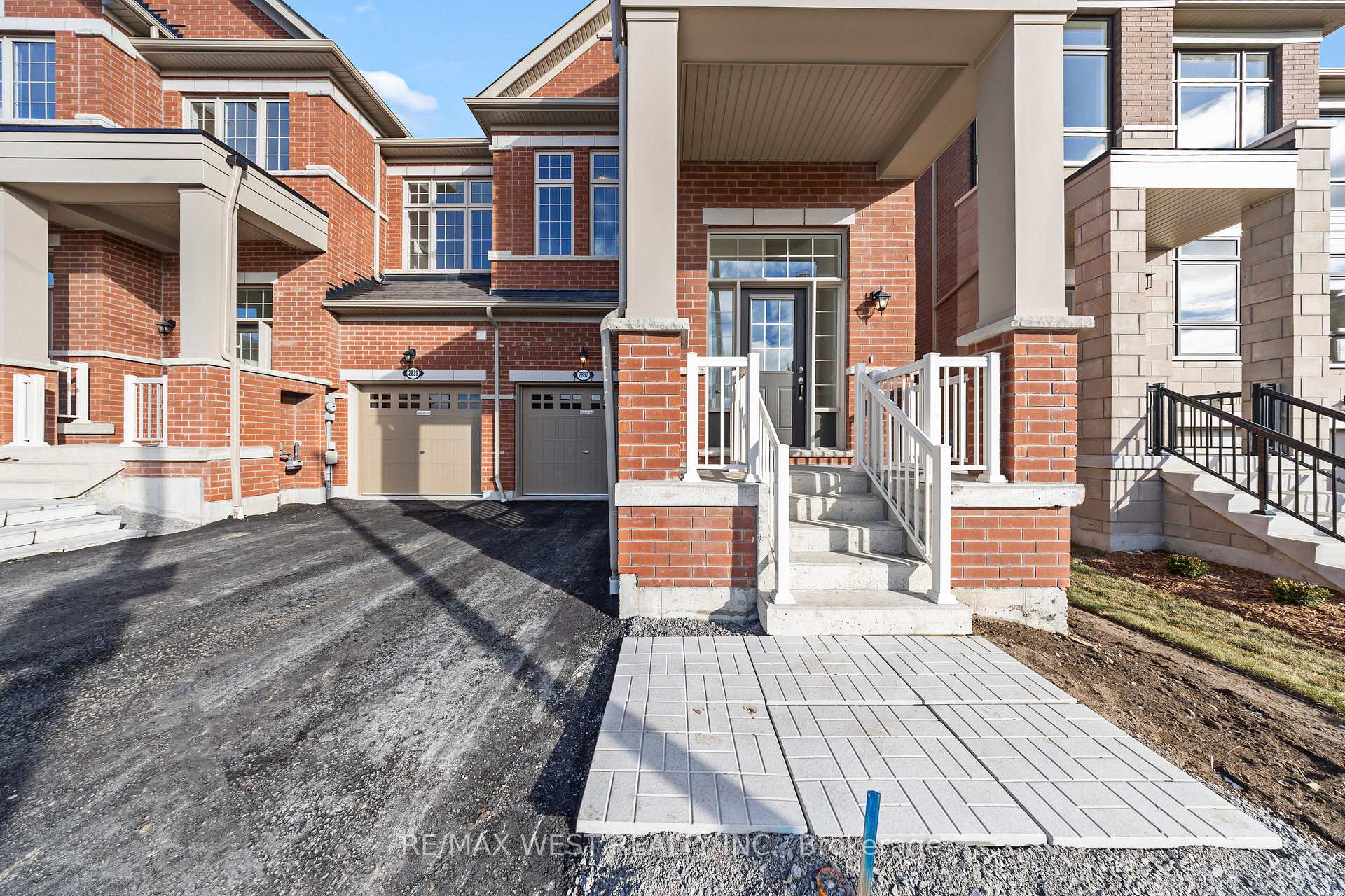 Photo 8 of 2837 Albatross Way, Pickering, Rural Pickering — HOMEH
