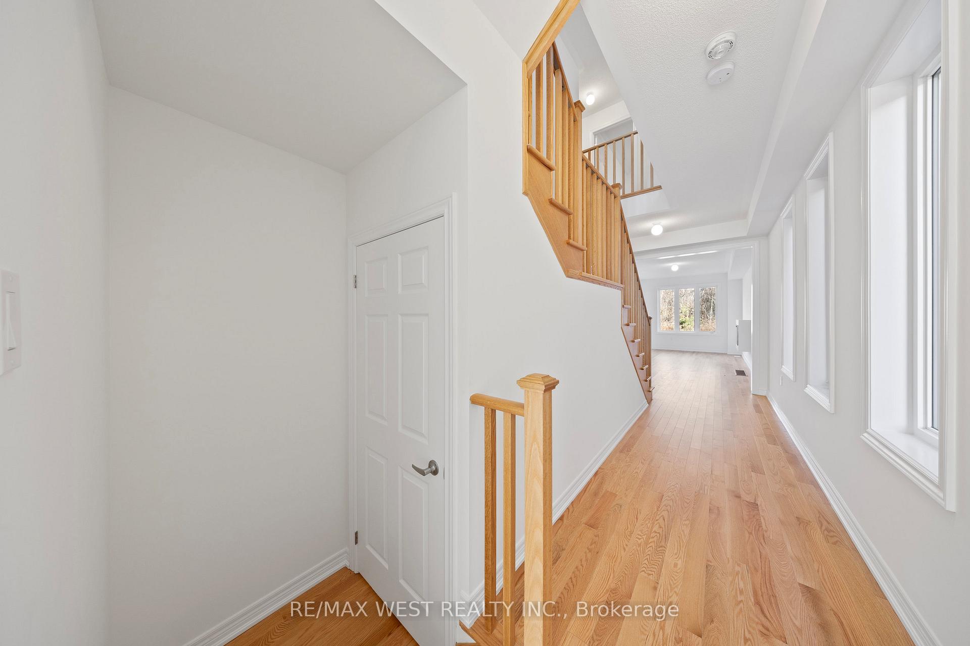 Photo 7 of 2837 Albatross Way, Pickering, Rural Pickering — HOMEH