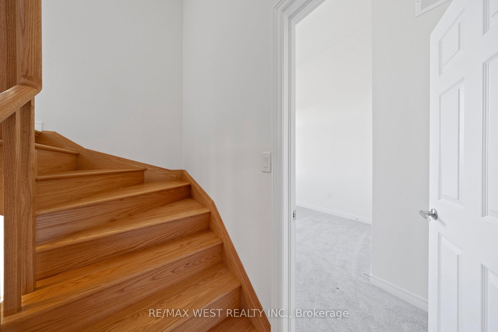 Photo 38 of 2837 Albatross Way, Pickering, Rural Pickering — HOMEH