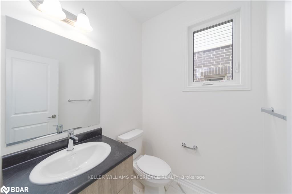 Photo 3 of 60 Gemini Drive, Barrie, 400 East — HOMEH