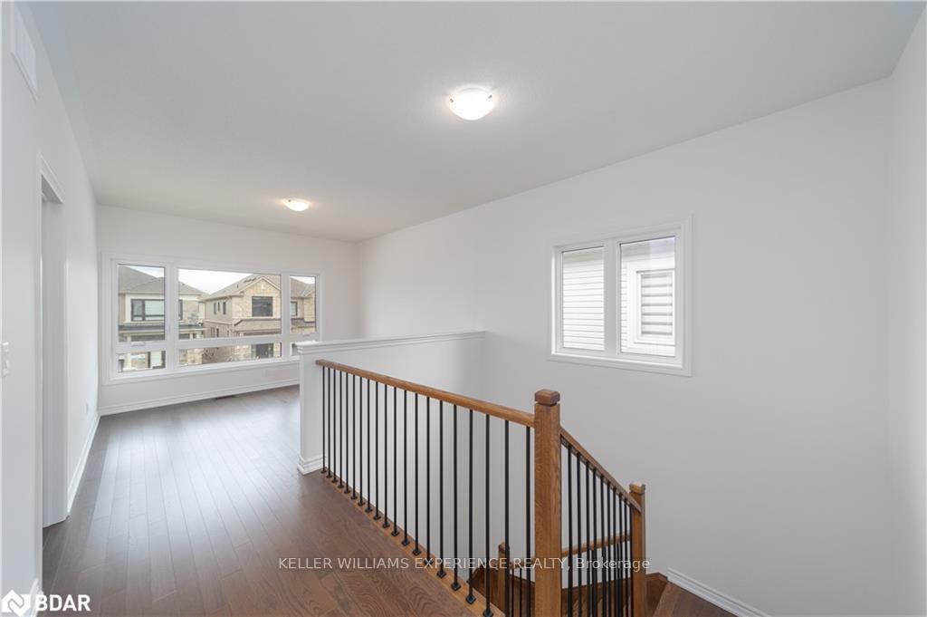 Photo 17 of 60 Gemini Drive, Barrie, 400 East — HOMEH
