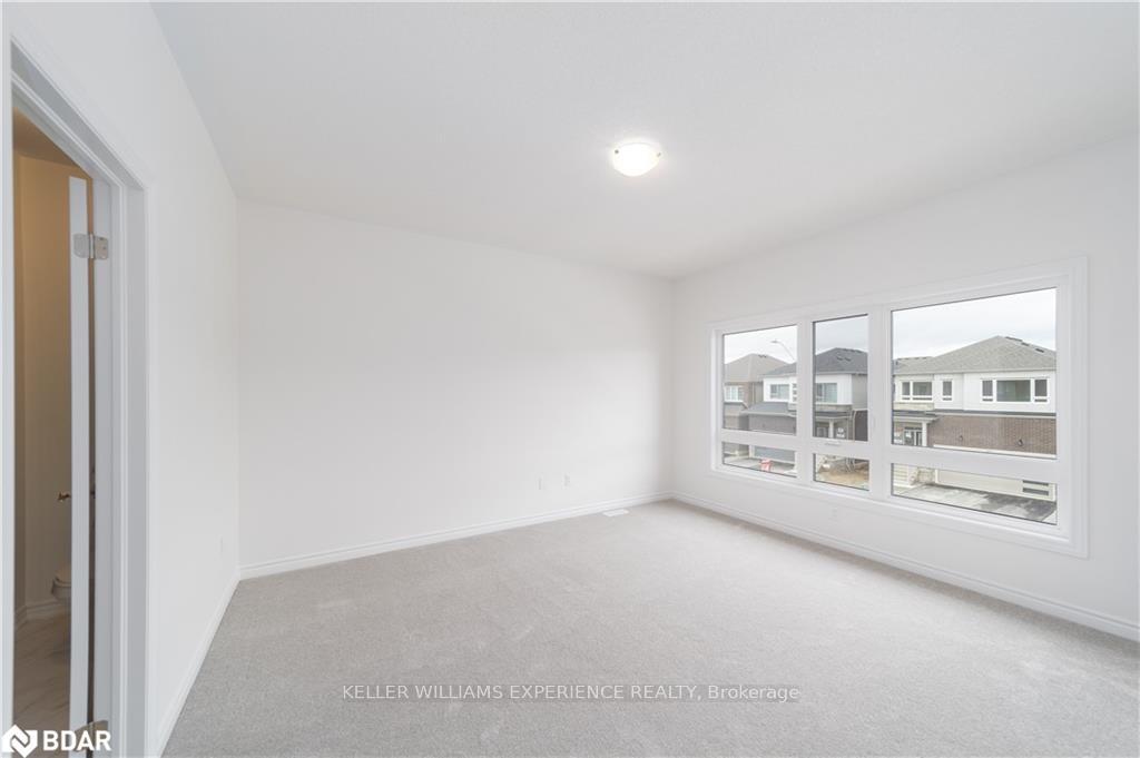 Photo 24 of 60 Gemini Drive, Barrie, 400 East — HOMEH