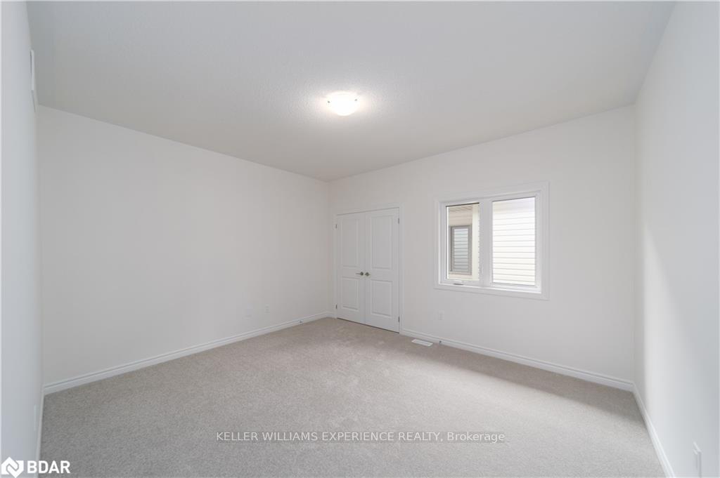 Photo 27 of 60 Gemini Drive, Barrie, 400 East — HOMEH