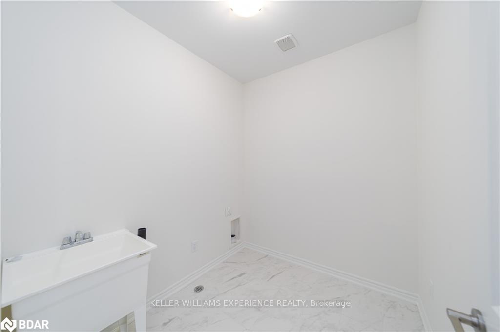Photo 29 of 60 Gemini Drive, Barrie, 400 East — HOMEH